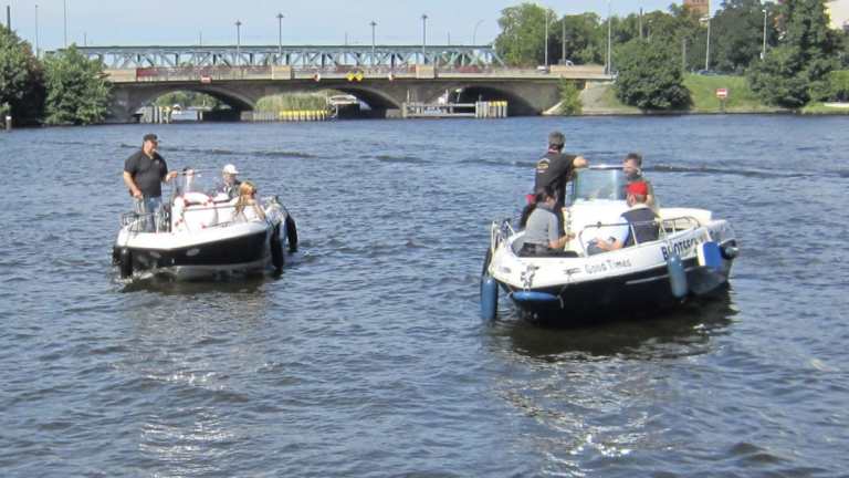 unsere_motorboote-1 unsere_motorboote-1